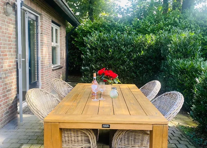 Morning Glory, Dahlia * ביקברחן